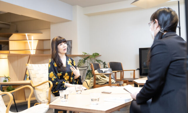 NY修業で獲得したコミュニケーション術で日本人のビジネス意識を問う ~グローコム 岡本純子氏インタビュー
